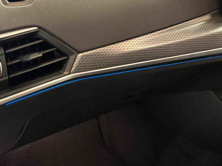 BMW i4 Edrive40 M Sport Blue #22