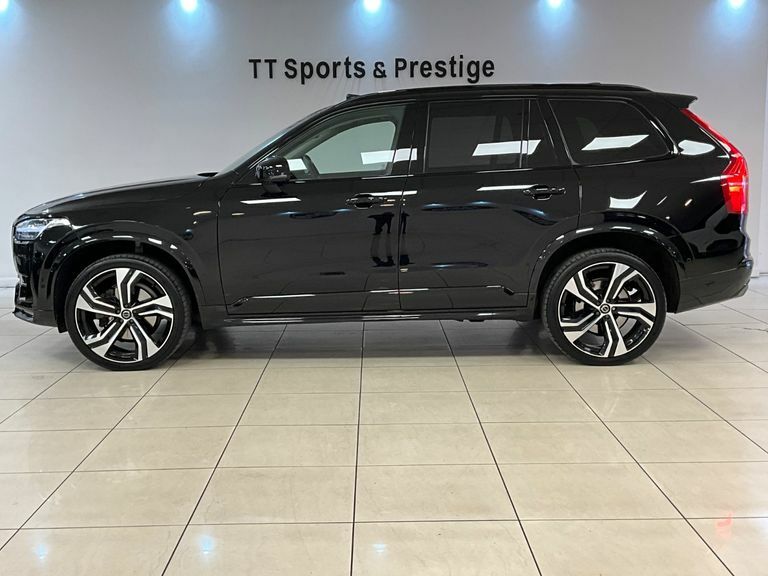 Volvo XC90 Ultra Black #9