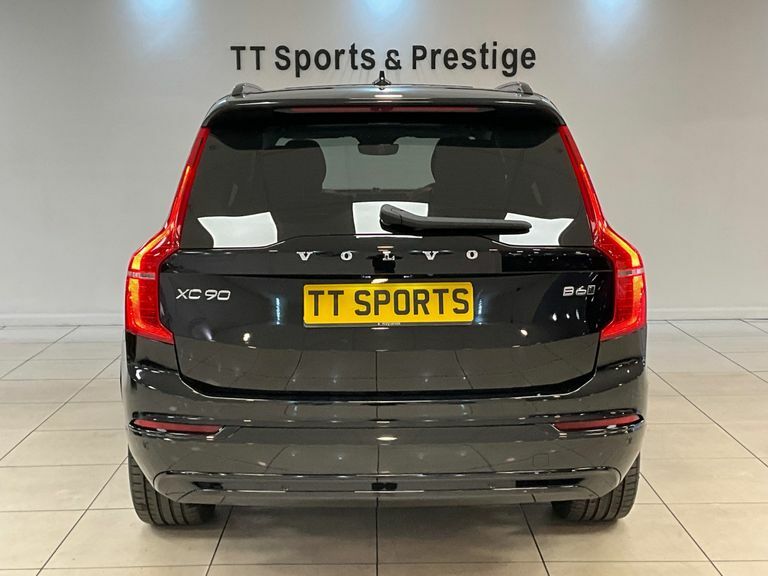 Volvo XC90 Ultra Black #15