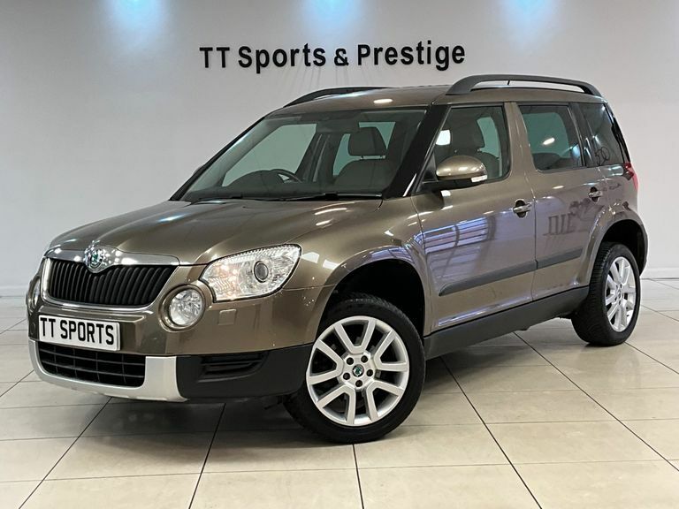 Skoda Yeti 2.0 Tdi Cr Elegance 4X4 5Dr, 17 Alloys, Leather, Gold