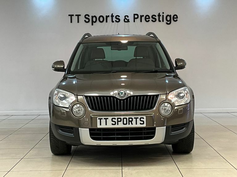 Skoda Yeti 2.0 Tdi Cr Elegance 4X4 5Dr, 17 Alloys, Leather, Gold #2