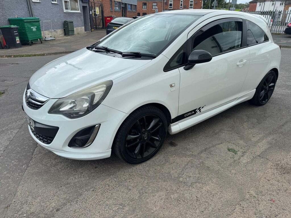 Vauxhall Corsa Hatchback 1.2 16V Limited Edition Euro 5 2013 WG62UEZ White #5