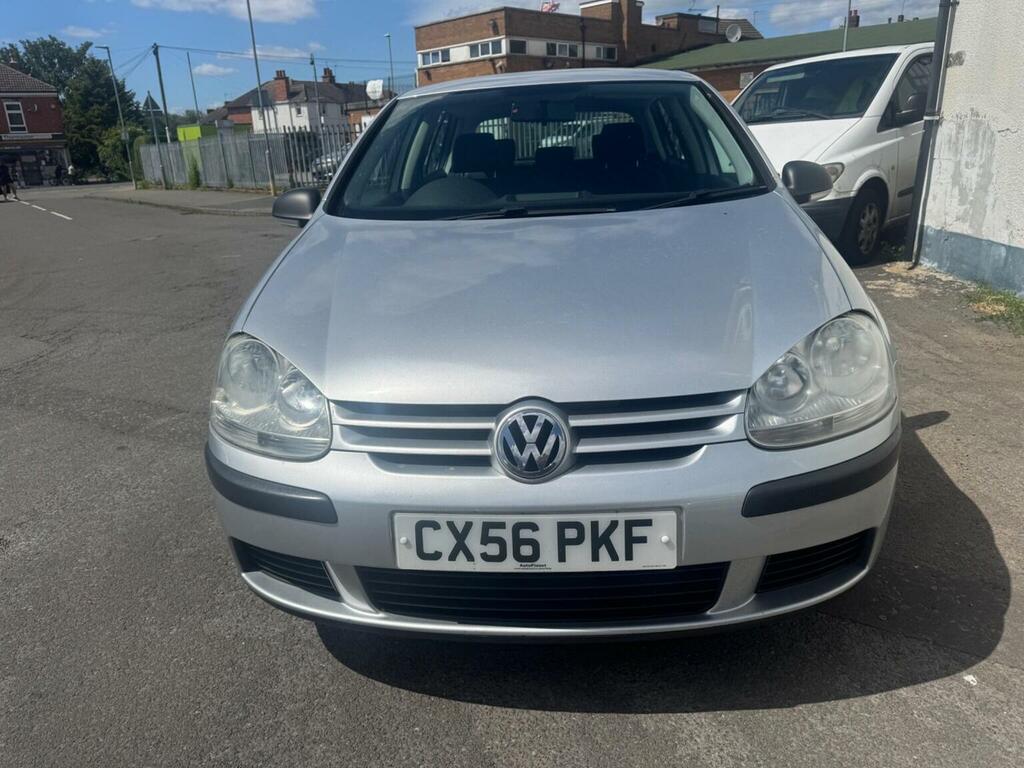 Volkswagen Golf 1.6 Fsi S Silver #2
