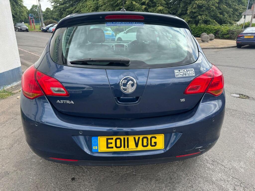 Vauxhall Astra 1.6 16V Exclusiv Euro 5 Blue #6