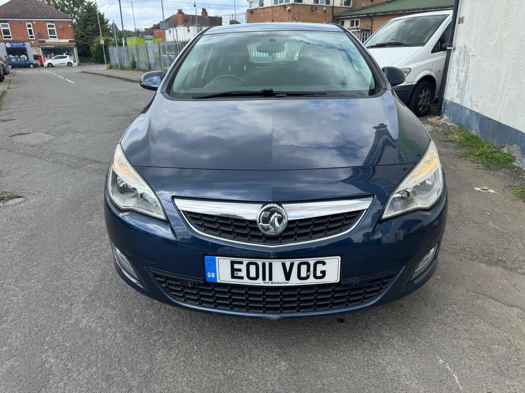 Vauxhall Astra 1.6 16V Exclusiv Euro 5 Blue #2