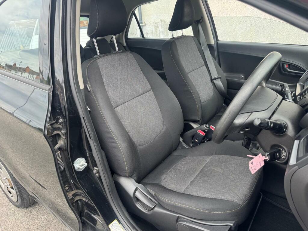 Kia Picanto 2013 63 1.25 White #21