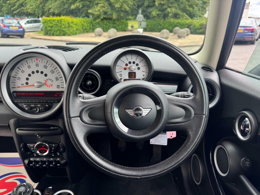 Mini Hatch One D 3-Door Free Road Tax White #21