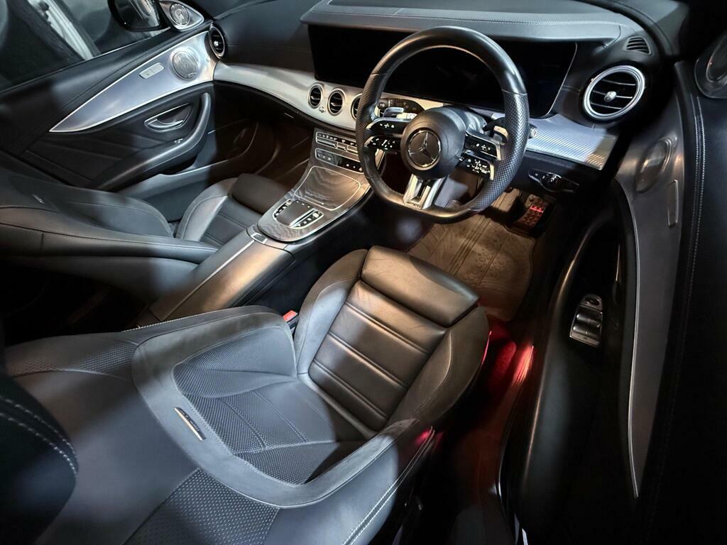 Mercedes-Benz E Class 2.0 E 220 White #11