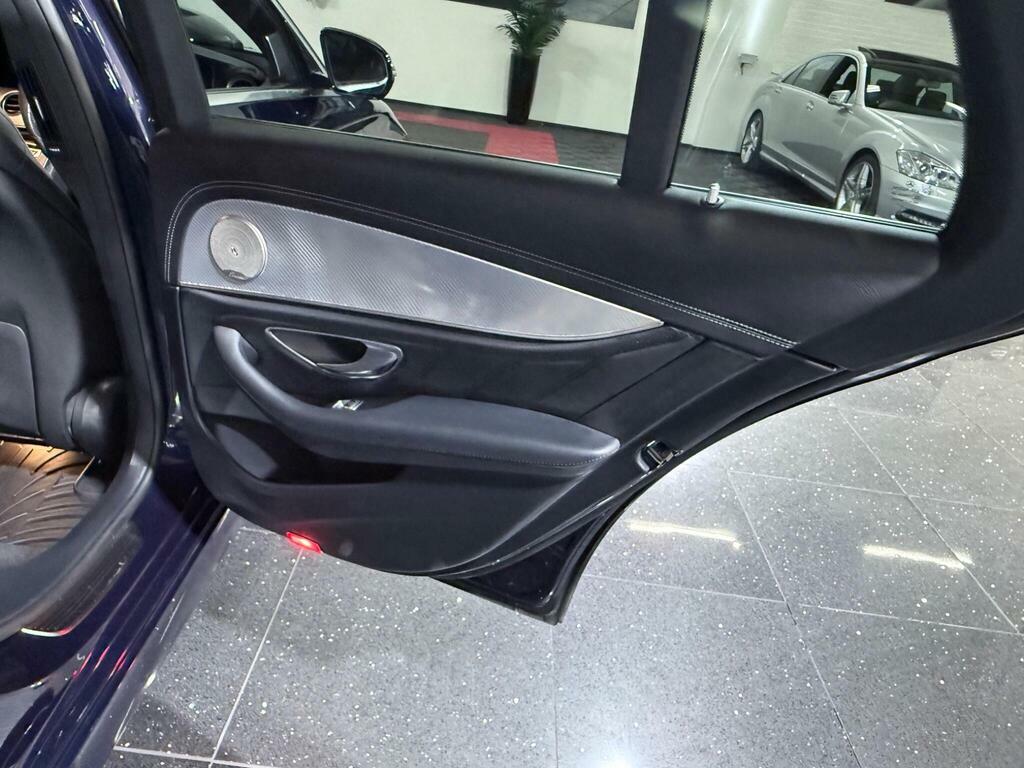 Mercedes-Benz E Class 2.0 E 220 White #58