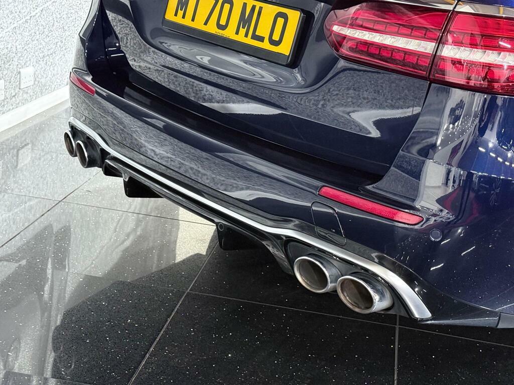 Mercedes-Benz E Class 2.0 E 220 White #23