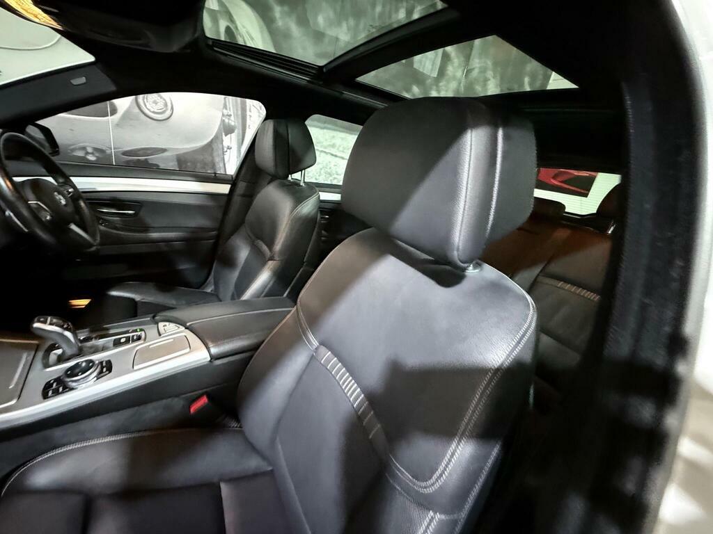 BMW 5 Series  Black #7