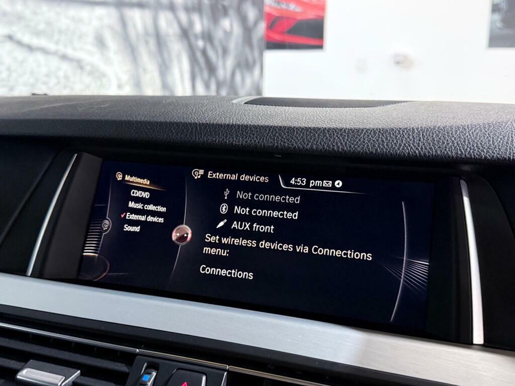 BMW 5 Series  Black #38