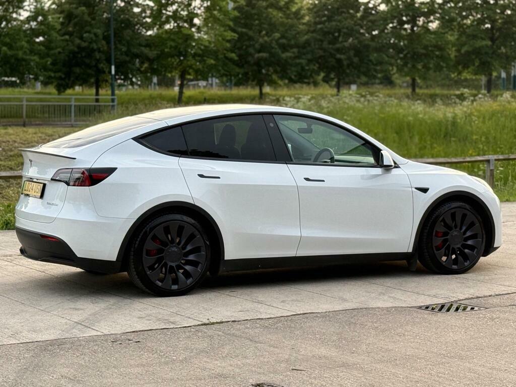 Tesla Model Y Dual Motor Performance 4Wde LD24USN White #3