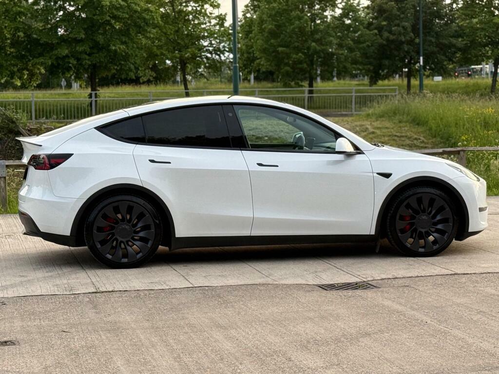 Tesla Model Y Dual Motor Performance 4Wde LD24USN White #4