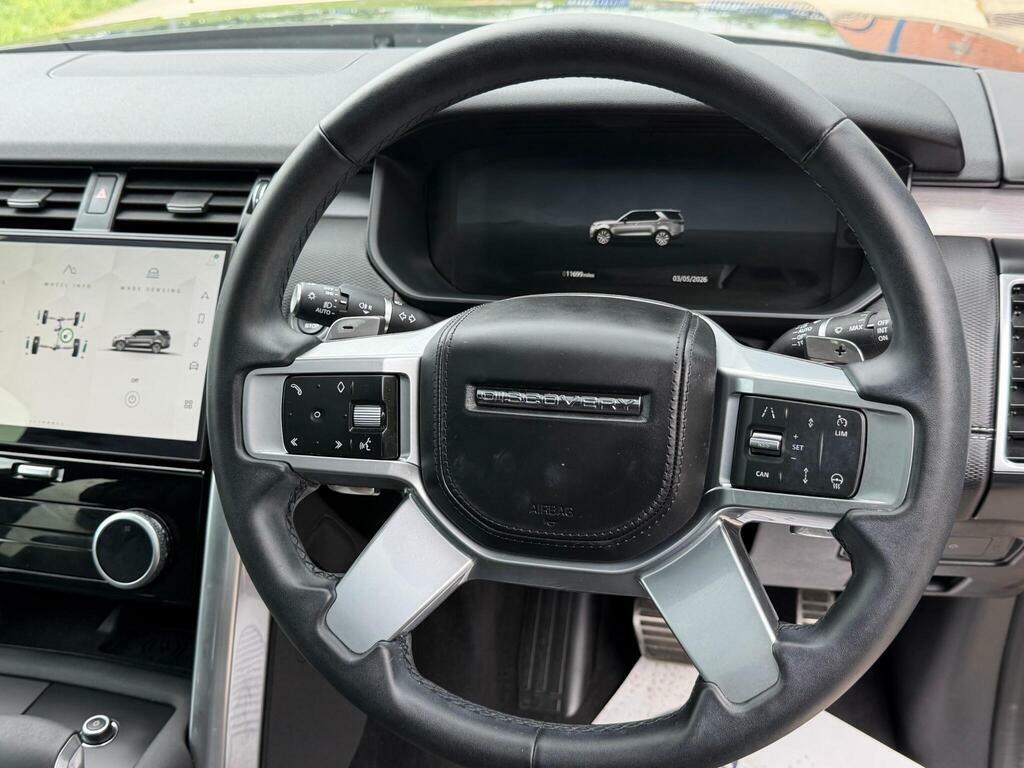 Land Rover Discovery Dynamic Hse Black #35