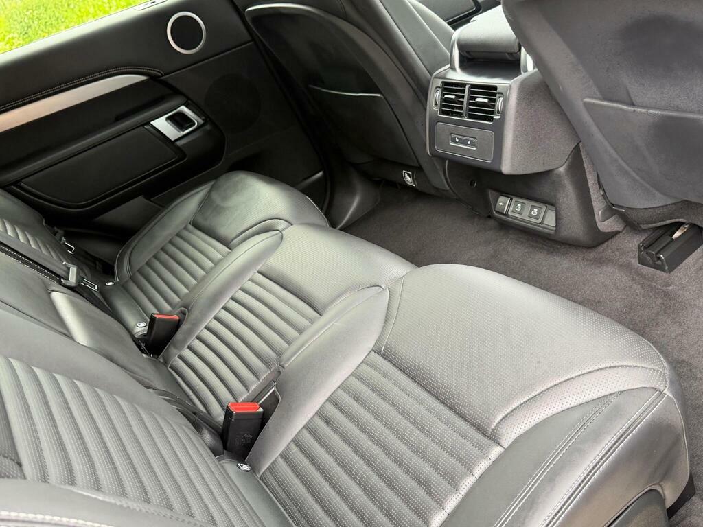 Land Rover Discovery Dynamic Hse Black #27