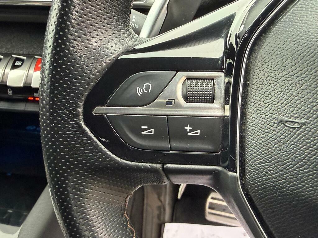 Peugeot 3008 Bluehdi Ss Gt Line Grey #25