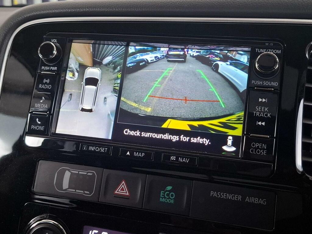 Mitsubishi Outlander   #50