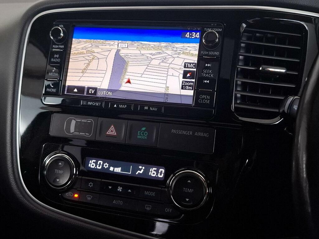 Mitsubishi Outlander   #49