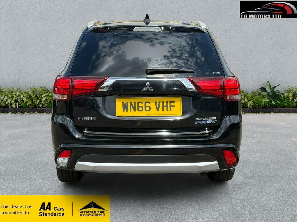 Mitsubishi Outlander   #9
