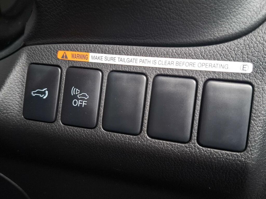 Mitsubishi Outlander   #16