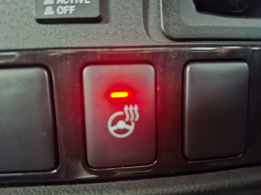 Mitsubishi Outlander   #24