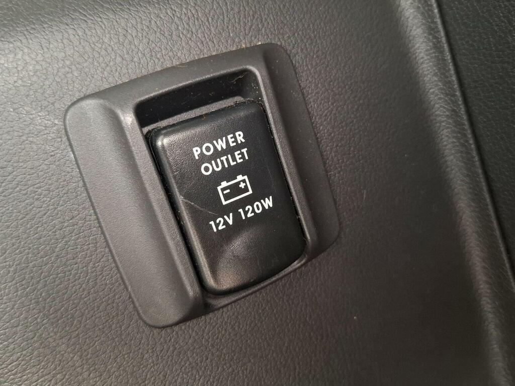 Mitsubishi Outlander   #31