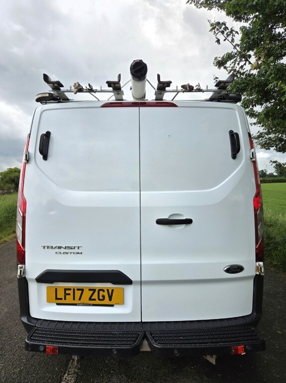Ford Transit Custom Panel Van 2.0 Tdci 310 2017 LF17ZGV White #4