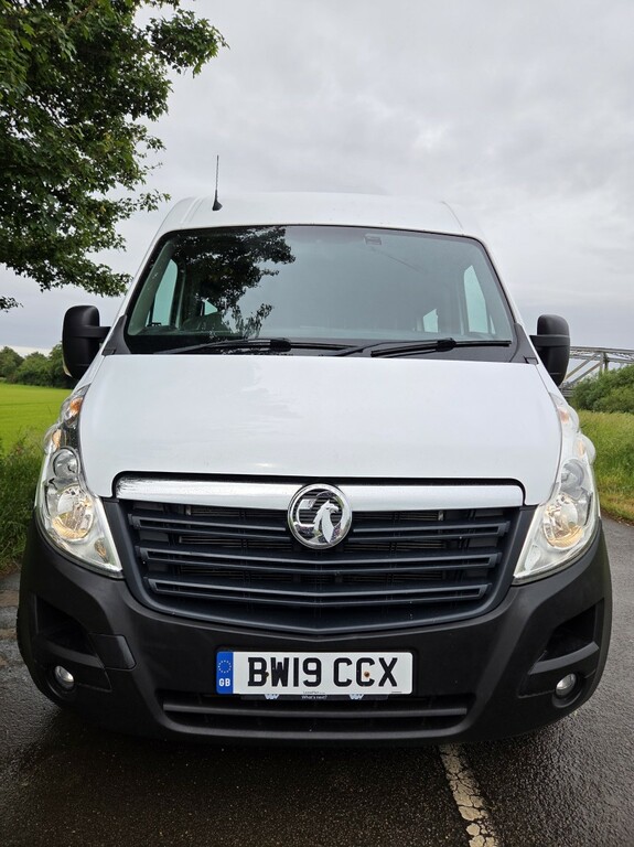 Vauxhall Movano 2.3L Null White #8