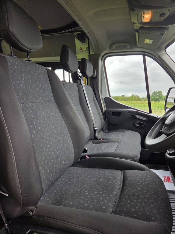 Vauxhall Movano 2.3L Null White #12