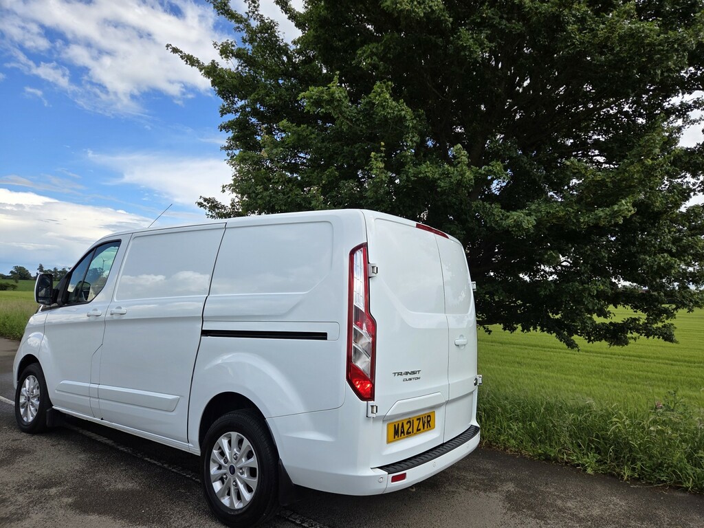 Ford Transit Custom Panel Van 2.0 Transit Custom Limited Van 300 L1 2. MA21ZVR White #3