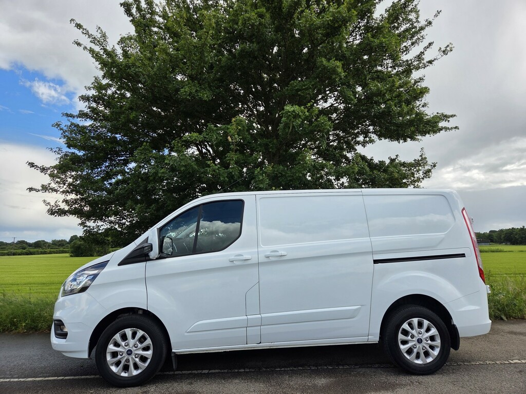 Ford Transit Custom Panel Van 2.0 Transit Custom Limited Van 300 L1 2. MA21ZVR White #2