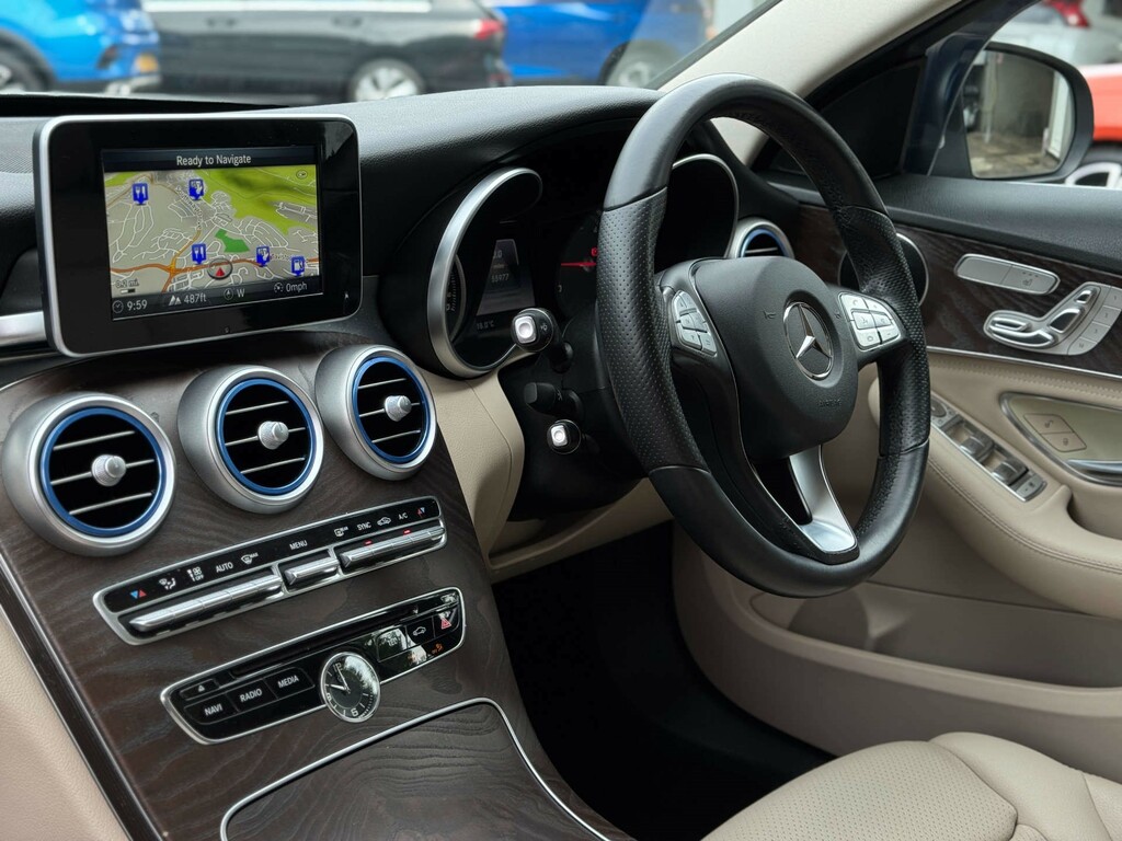 Mercedes-Benz C Class 1.6L D Sport Premium  #2