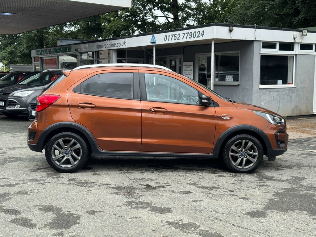 Ford KA+ 1.2L Ti-vct Active #6