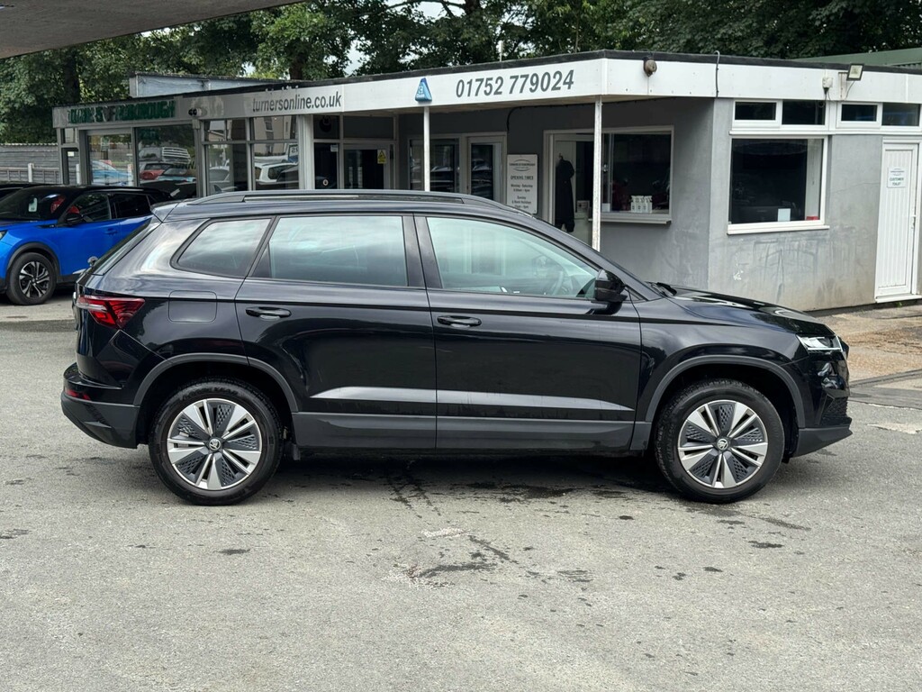 Skoda Karoq 1.5L Act Se Drive Dsg Black #6