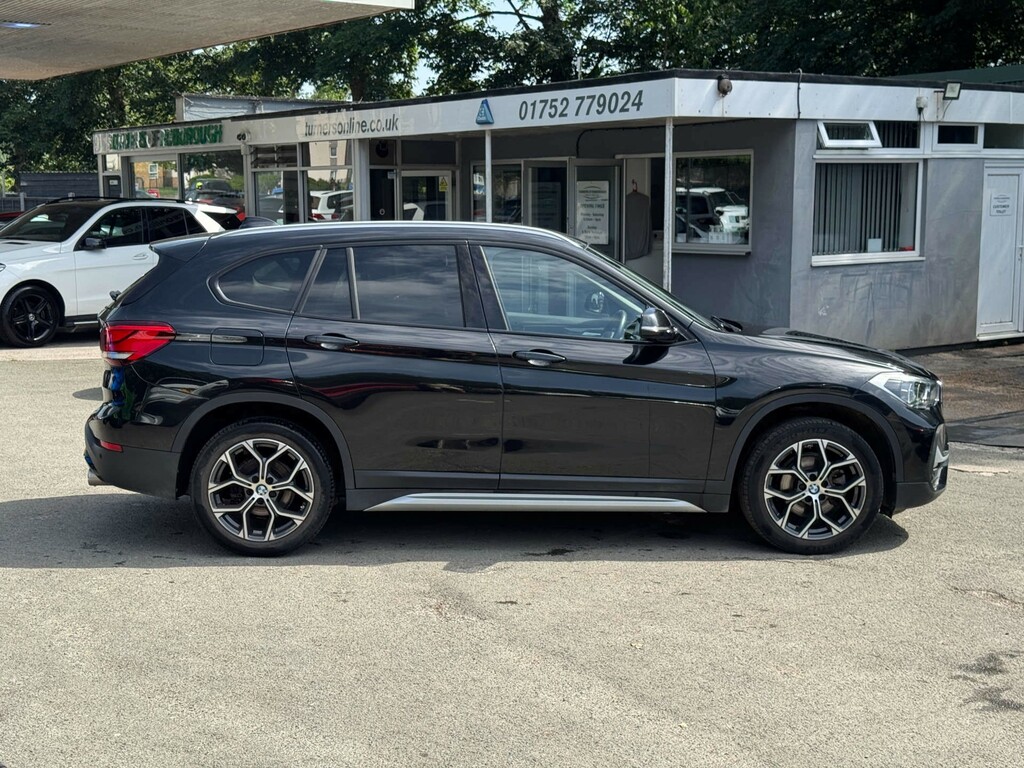 BMW X1 2.0L Sdrive18d Xline Blue #6