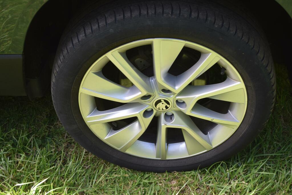 Skoda Karoq 1.0 Tsi Se Drive  #25