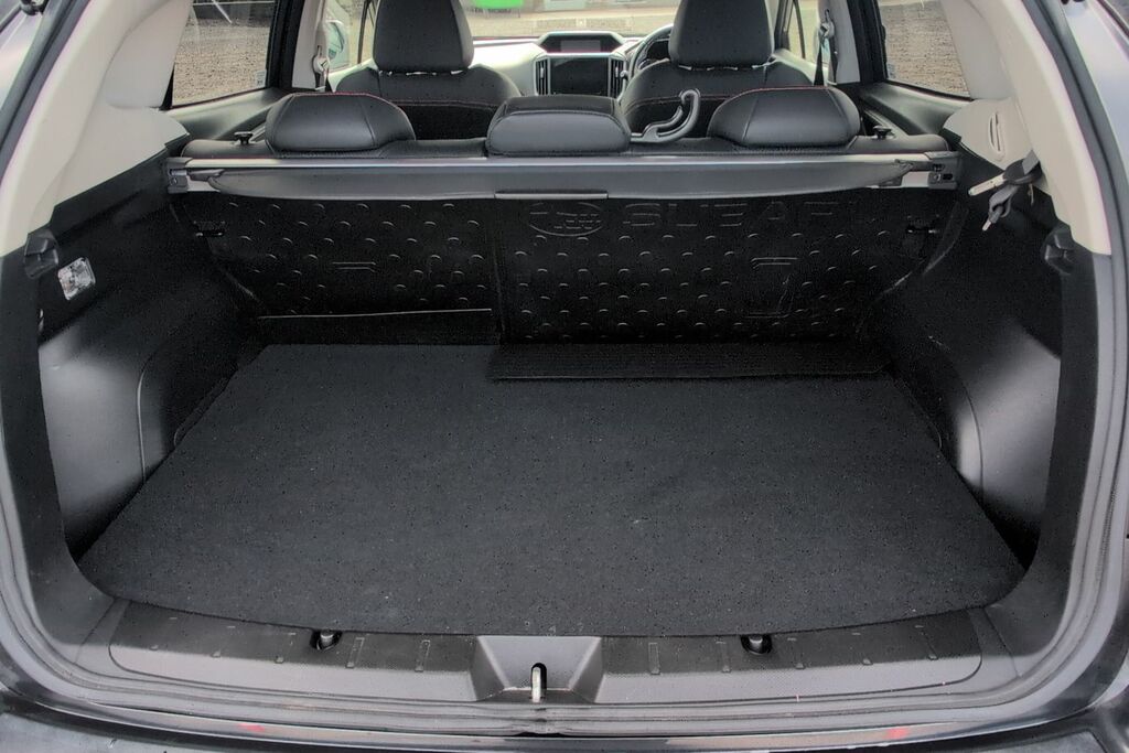 Subaru XV E-boxer Se Premium Grey #12