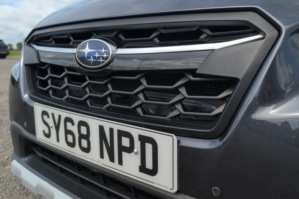 Subaru XV E-boxer Se Premium Grey #10
