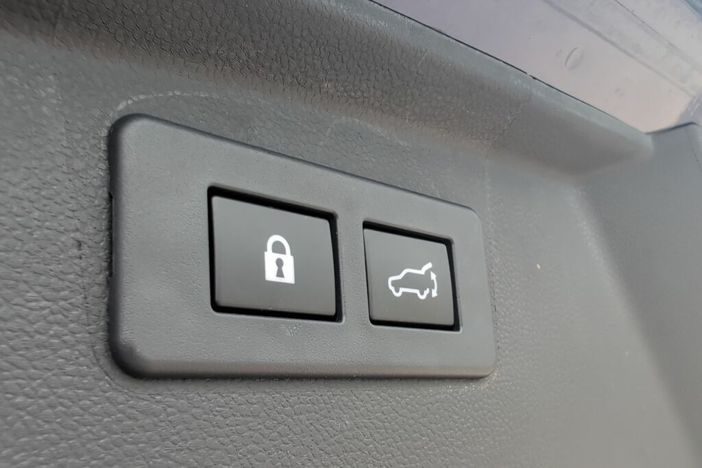 Subaru Outback Subaru Outback 2.5I Touring Estate L... BJ25CLY #2