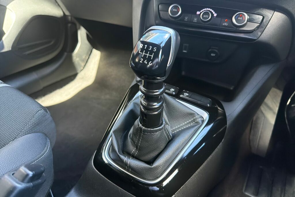 Vauxhall Corsa Vauxhall Corsa 1.2 Turbo Gs Hatchback Petro... DP73ZGH #6