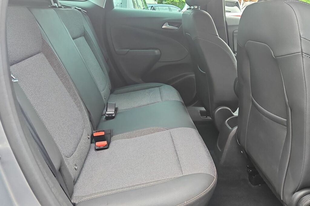 Vauxhall Crossland Hatchback Grey #10