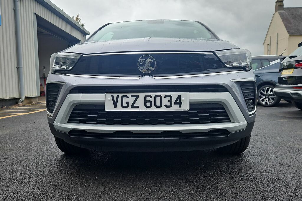 Vauxhall Crossland Hatchback Grey #18
