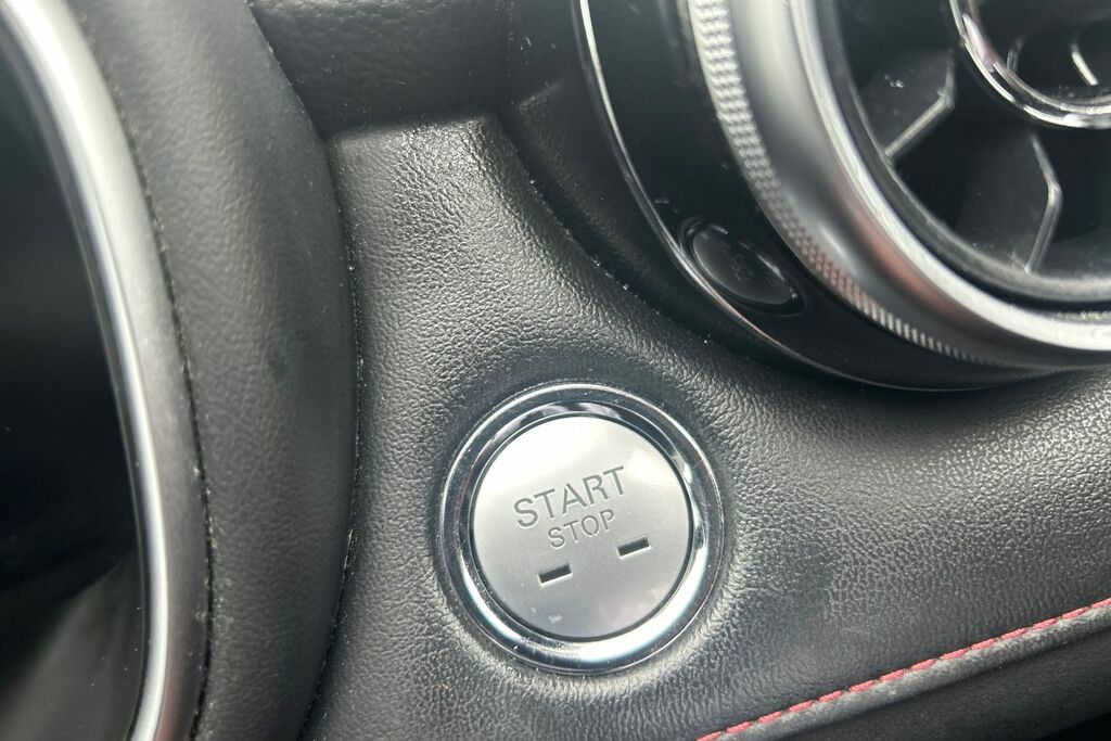 MG HS Mg Hs 1.5 T Gdi Trophy Suv Eu... WG24XRX #3