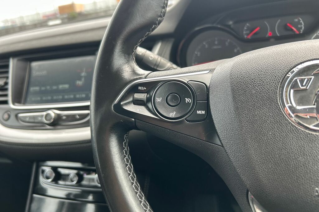 Vauxhall Grandland X Hatchback Grey #12