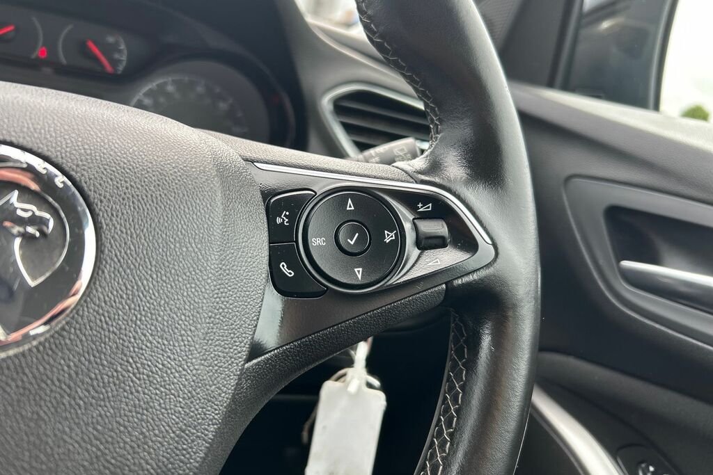 Vauxhall Grandland X Hatchback Grey #11