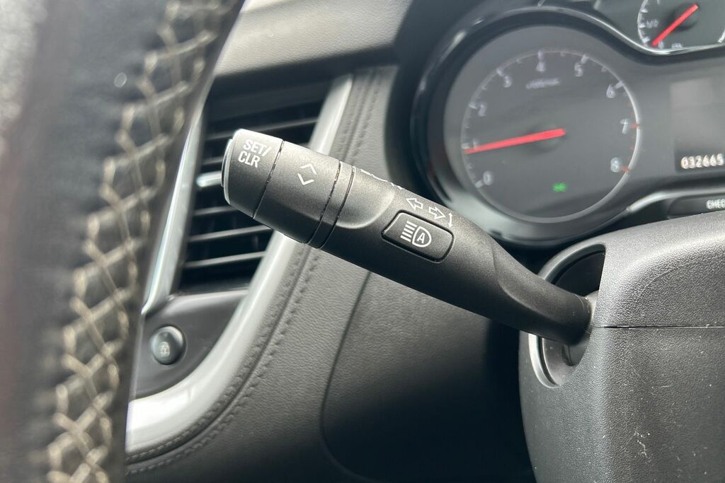 Vauxhall Grandland X Hatchback Grey #14