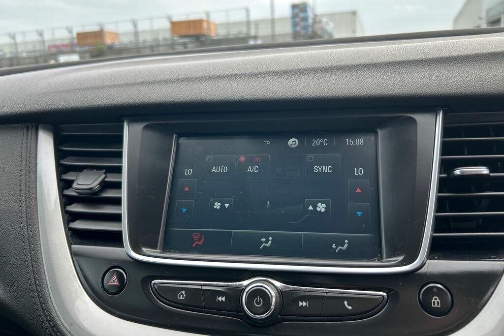 Vauxhall Grandland X Hatchback Grey #23