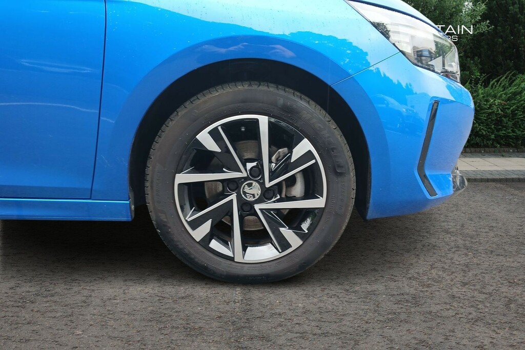 Vauxhall Corsa Vauxhall Corsa 1.2 Turbo Yes Hatchback Petr... MW25PUX  #3