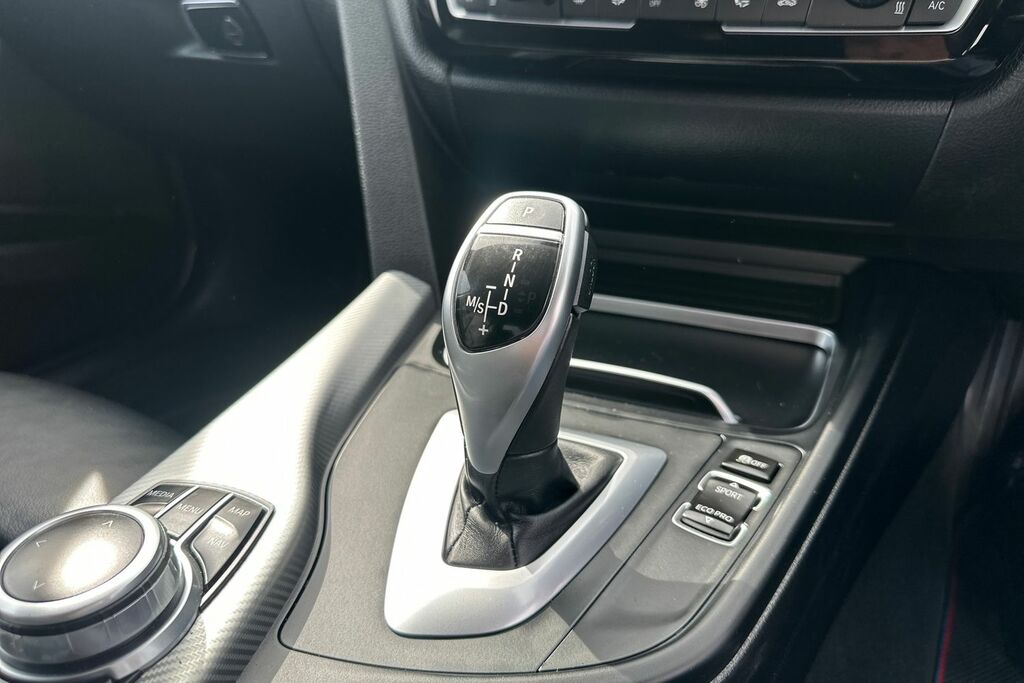 BMW 3 Series Bmw 3 Series Saloon 2.0 320D M Sport Shadow Edi... NA68EFB  #6